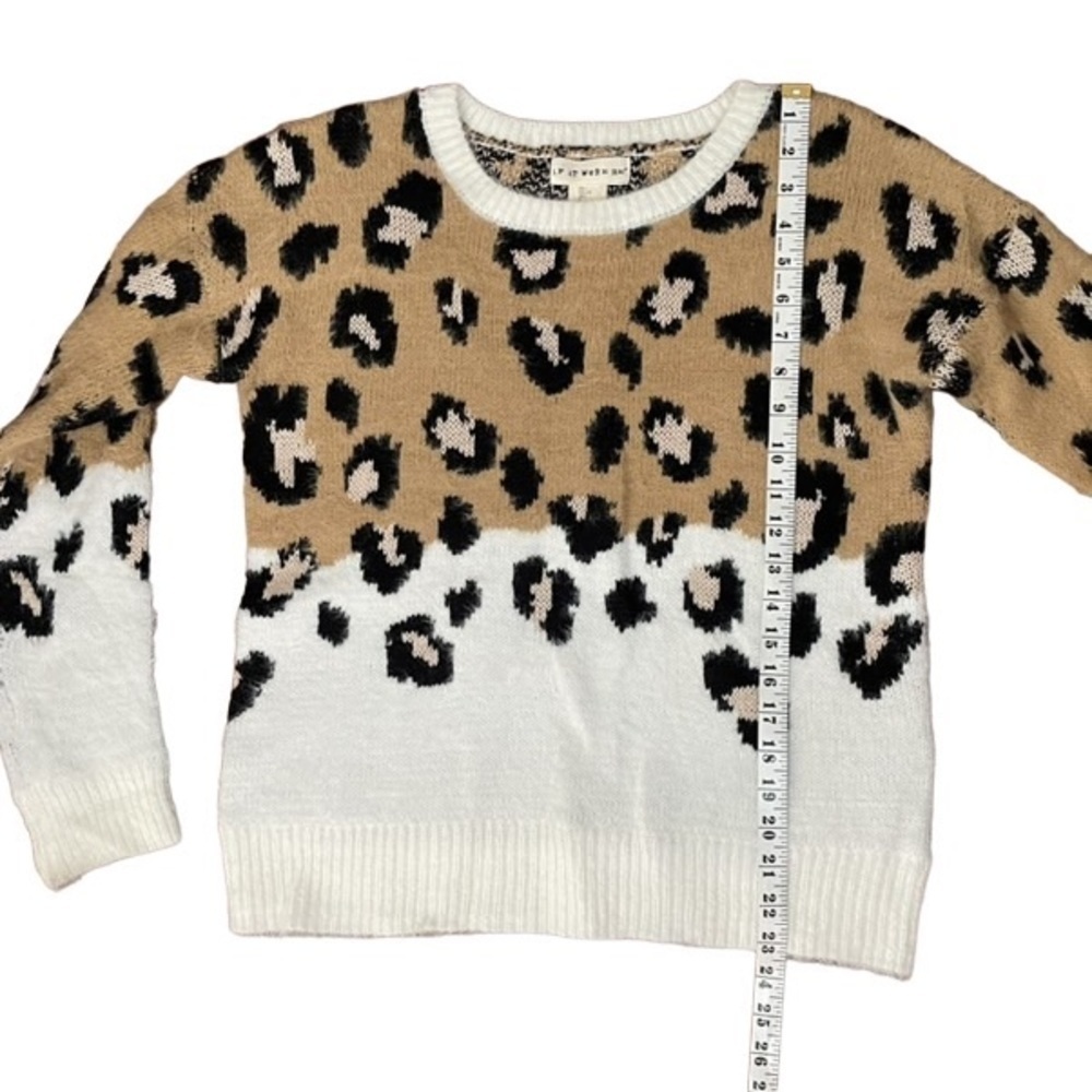 IF It Were Me Animal Print Fuzzy Sweater Size Large - Picture 5 of 6
